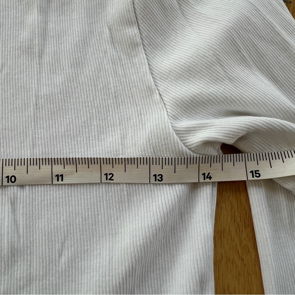 Zara Classic White Long Sleeve Tee - Picture 3 of 5